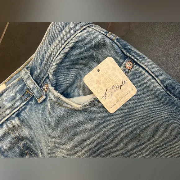 Free People Maggie Midrise Straight Jean, Size 25, NWT, Light Stone - Picture 10 of 14